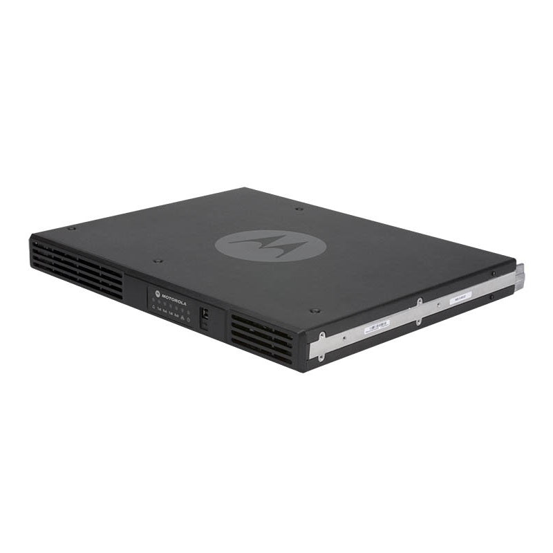 MOTOTRBO SLR5000 Series repeater, left angled view