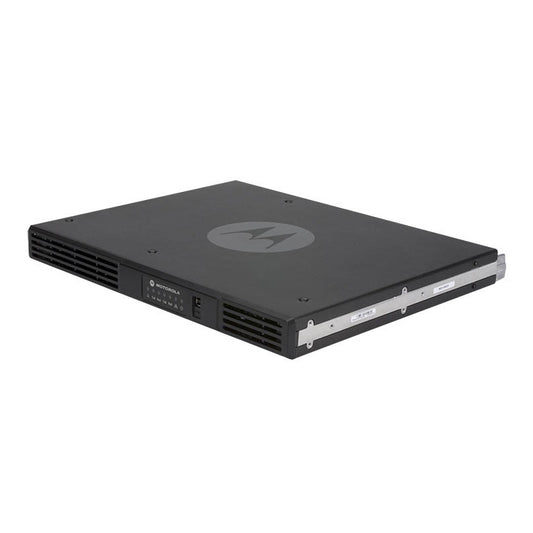 MOTOTRBO SLR5000 Series repeater, left angled view